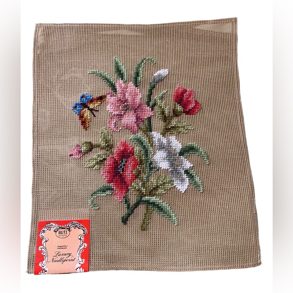 Dritz Other - Butterfly Flowers PreWorked VTG NOS Dritz 2606/2 Needlepoint Madeira 13x15